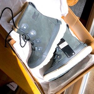 SOREL BOOTS